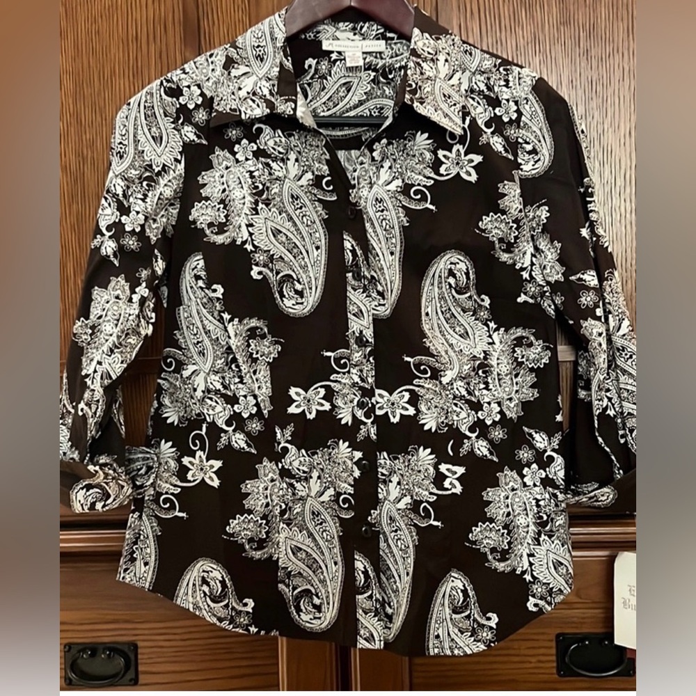 NWT JM Collection Petite Chocolate Paisley Cuffed 3/4 Sleeve Button Down Shirt